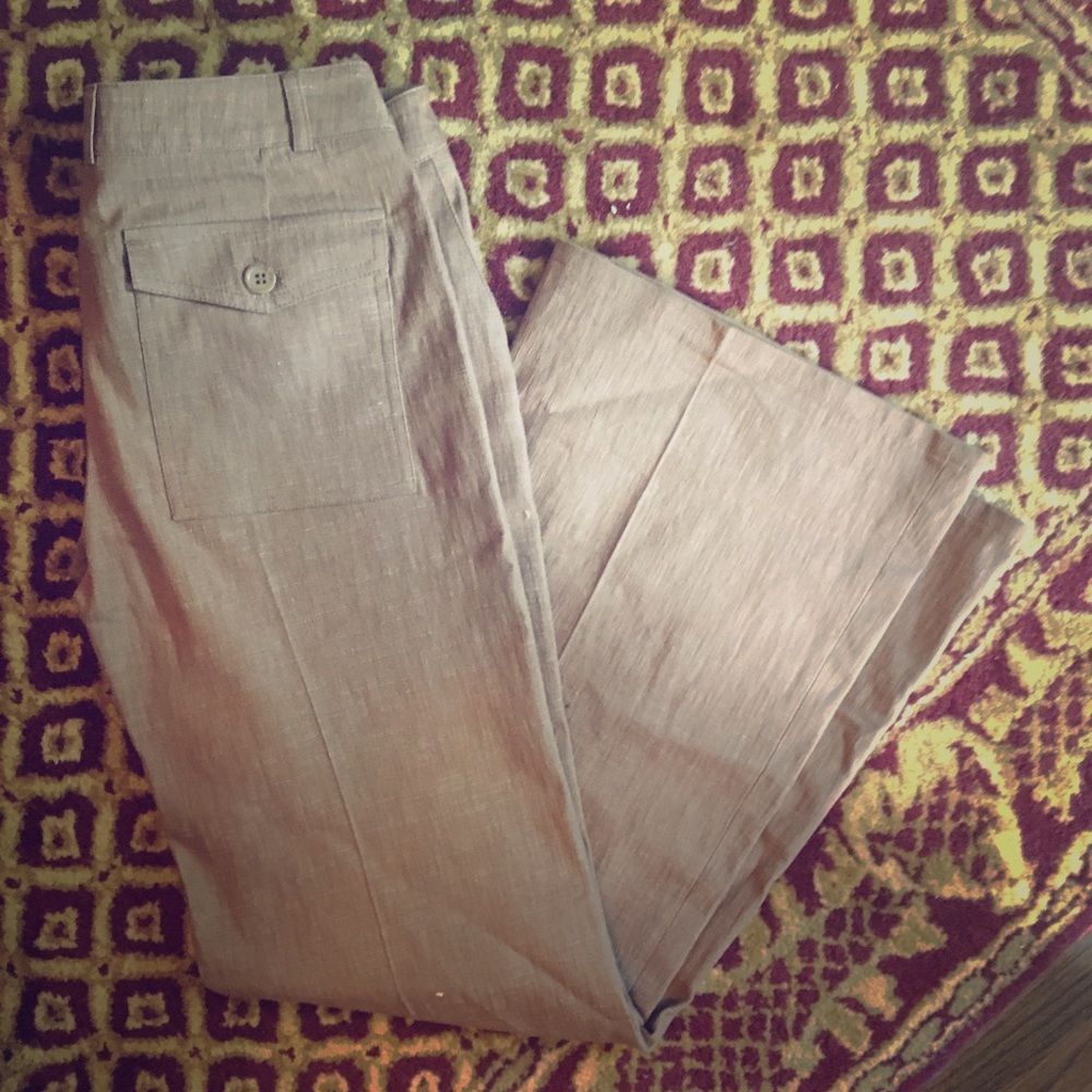 Neutral tone wide leg studio pant
